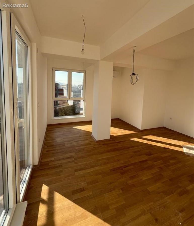 New apartment under construction 52.38m2 - 1200 euros + VAT