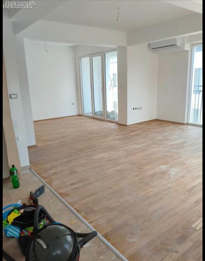 An apartment for sale in the final phase of construction of 102m2 in Vlae