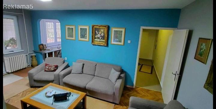 Se prodava renoviran opremen stan 58 m2 Karpos 3
