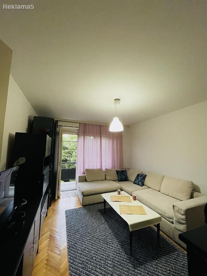 Namestena garsonjera vo Kisela Voda 36m2