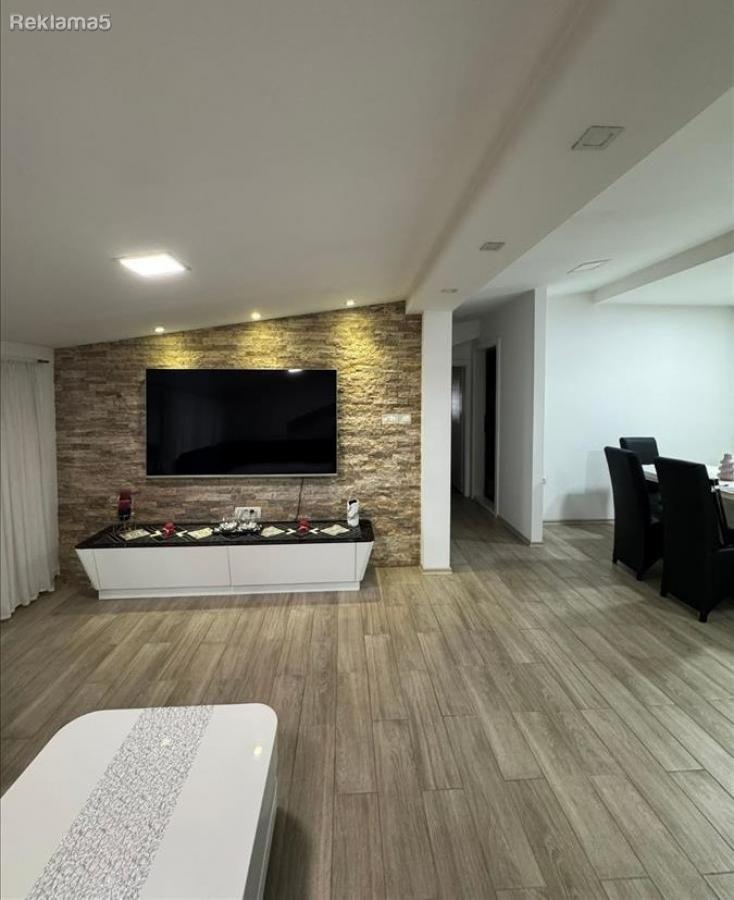 An 80m2 apartment is for sale in Kisela Voda