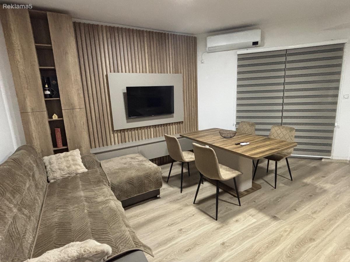 Three-room apartment for sale in Probishtip
