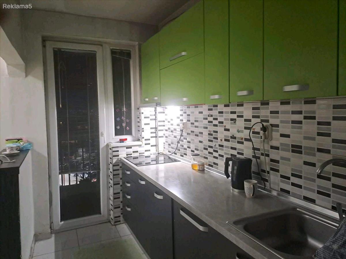 Apartment for sale (for a family) due to moving away