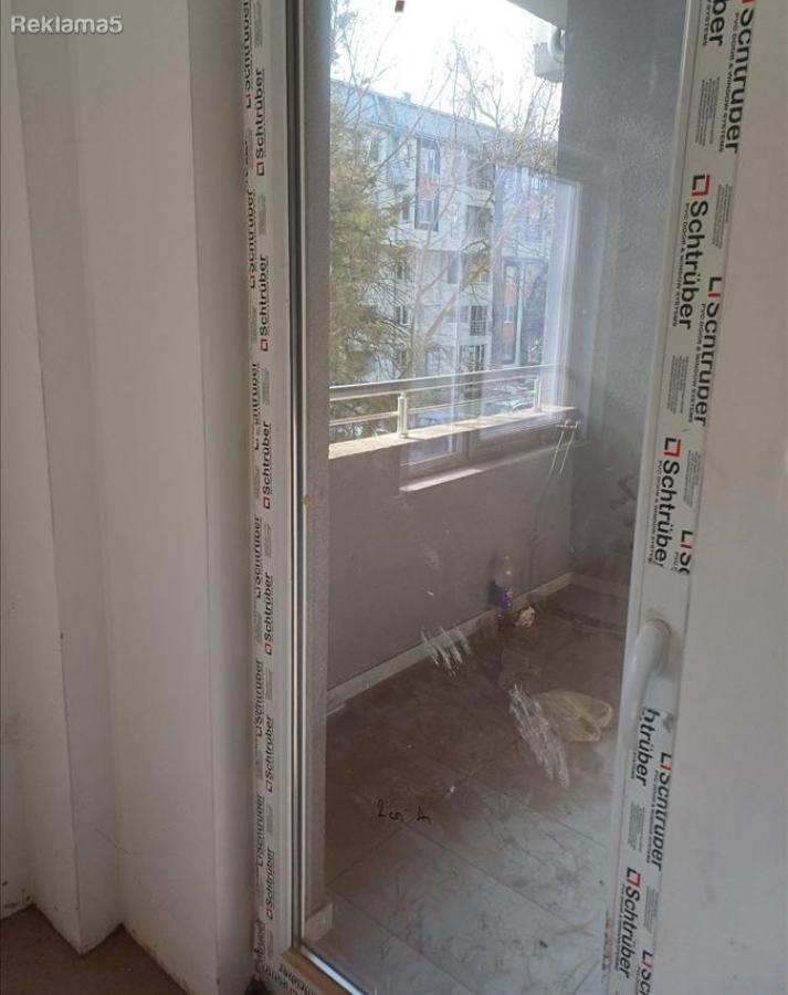 A 96m2 apartment is for sale in Autokomanda