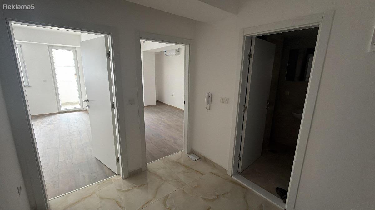 John Kennedy's apartment above the new Kiper Market for sale