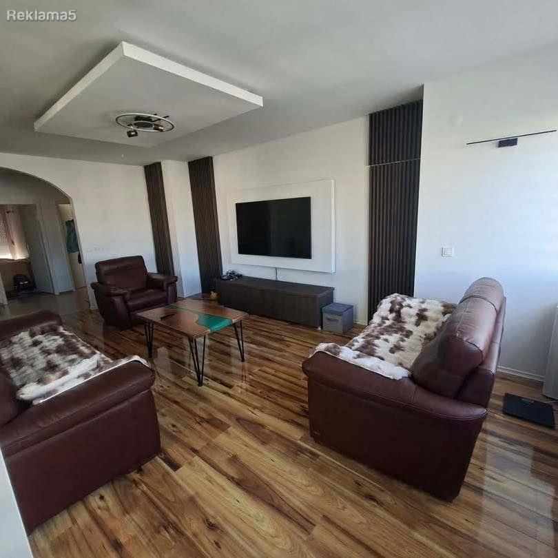 APARTMENT FOR SALE IN MICHURIN