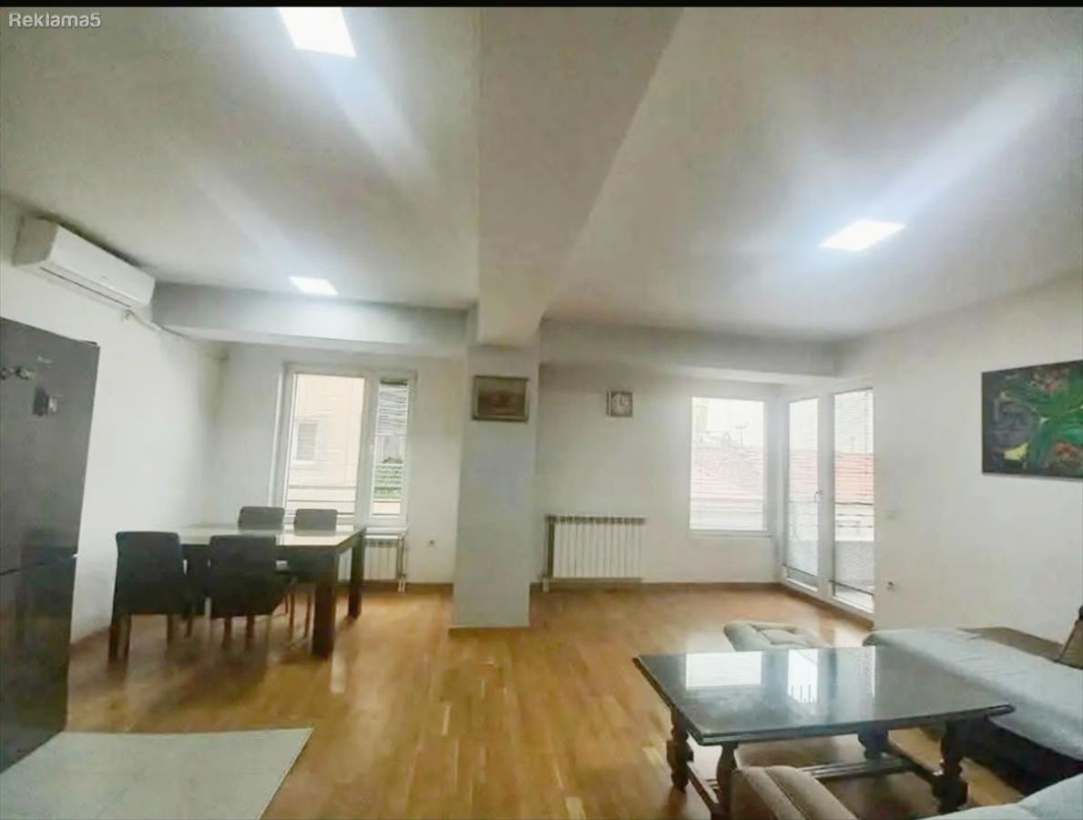 Apartment for sale in Debar neighborhood, Skopje