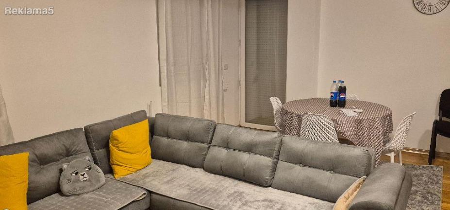 Namesten stan vo Centar Madzir Maalo 50m2 so 1 spalna NOV