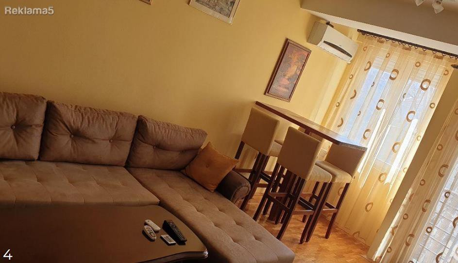 Namesten stan vo Centar kaj katolicka 42m2 so 1 spalna