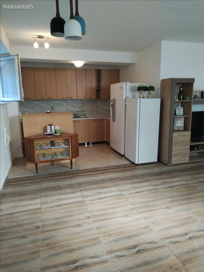 Three-room apartment in Gjorce Petrov