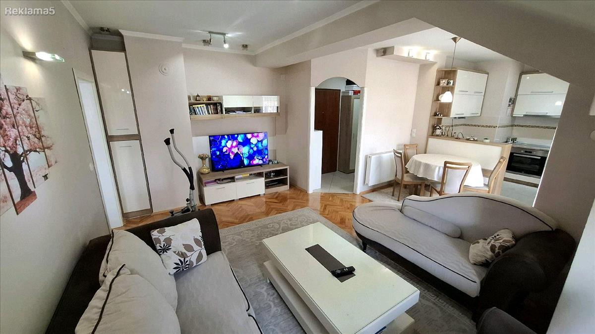 Apartment for sale in Karposh 4.