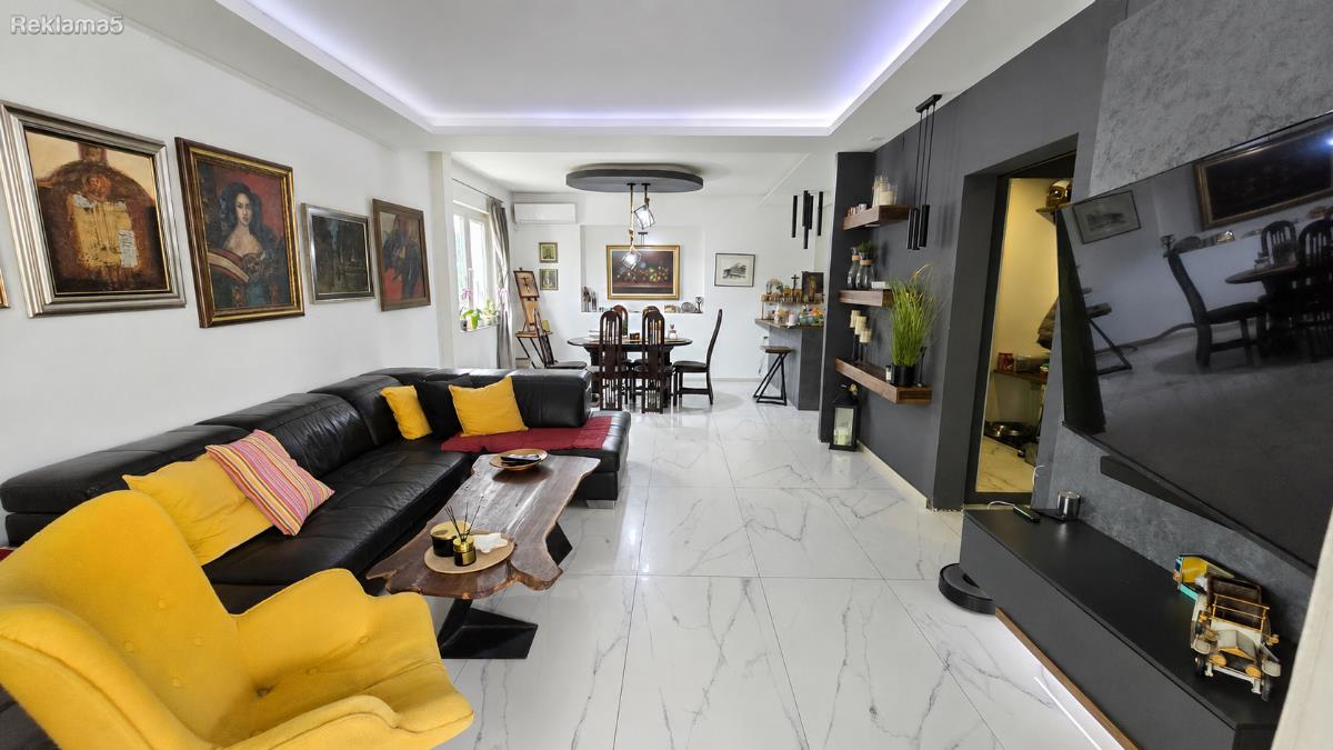 HOUSE FOR SALE 200 m2 - QUIET LOCATION / SE PRODAVA KUKJA