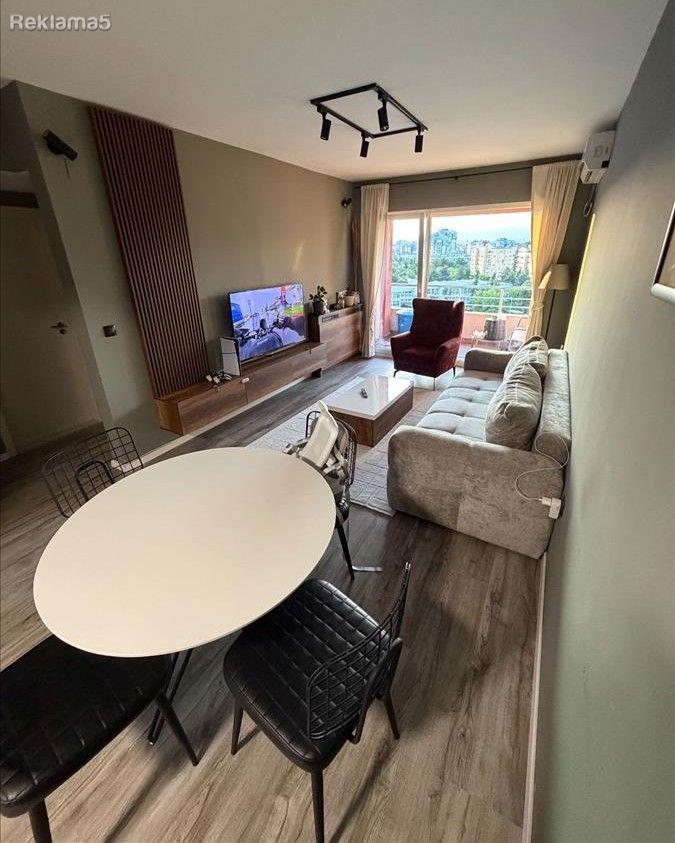 Se prodava namesten stan 51m2 vo N.Lisice