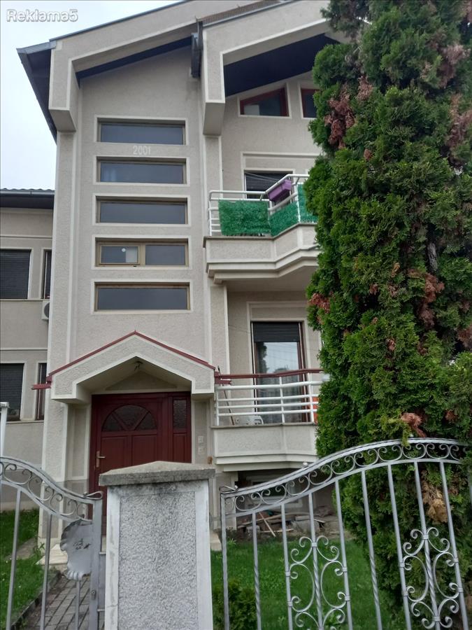 We are selling a house in Vlae