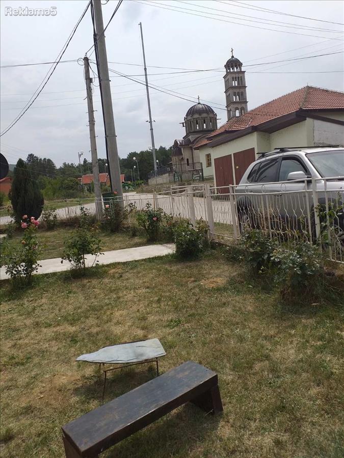 I am selling a house in Stenje