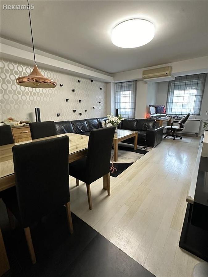 Se prodava stan 83 m2 vo Kozle kaj hotel Granit