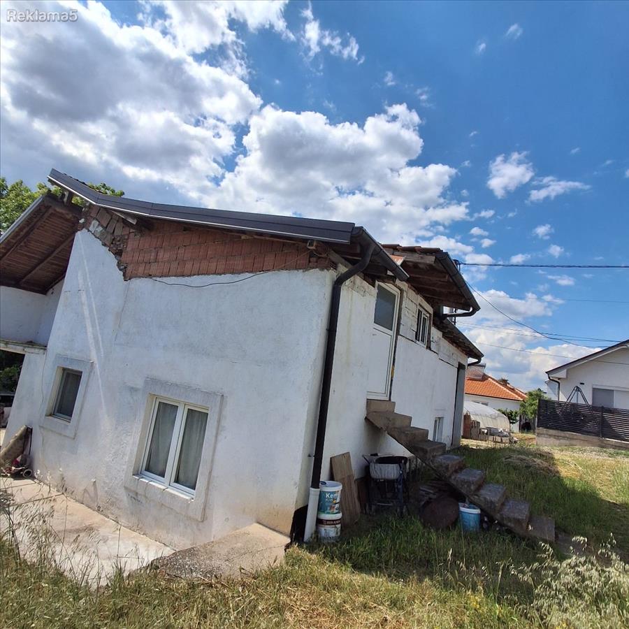Prodava se kukja Dolno Kojnare