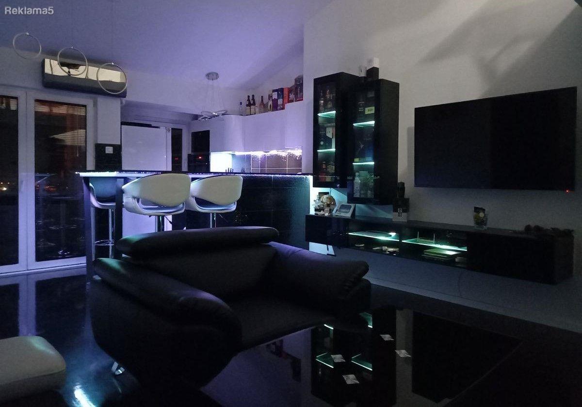Luksuzen stan od 66m2 so dve spalni i garazha vo K.Voda