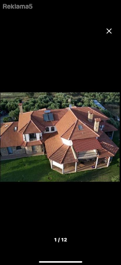 Luxurious villa for sale!