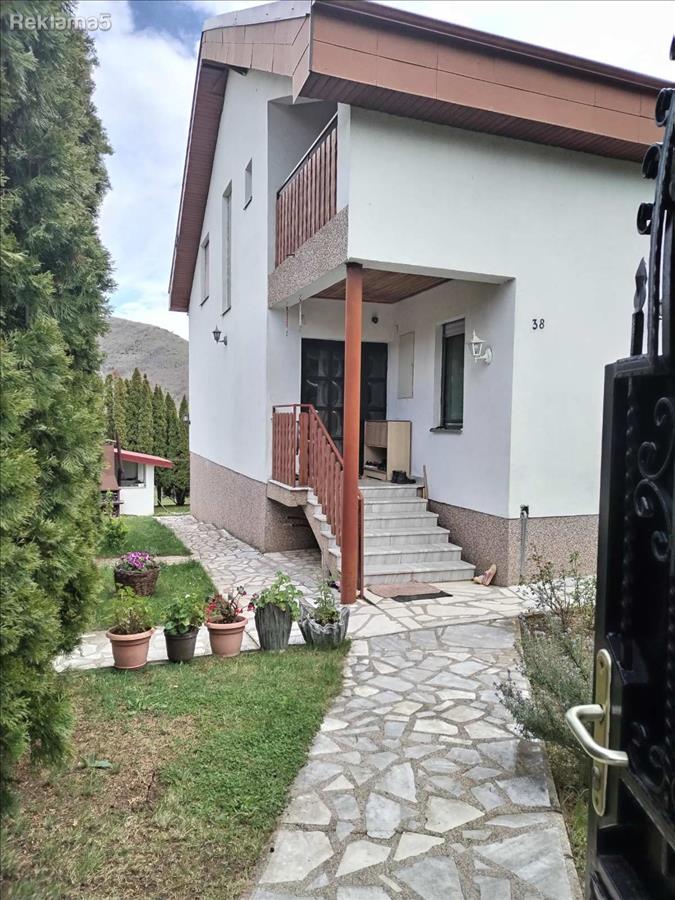 House for sale in Bratindol