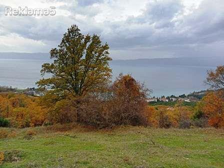 IMPERIA – Plot with lake view