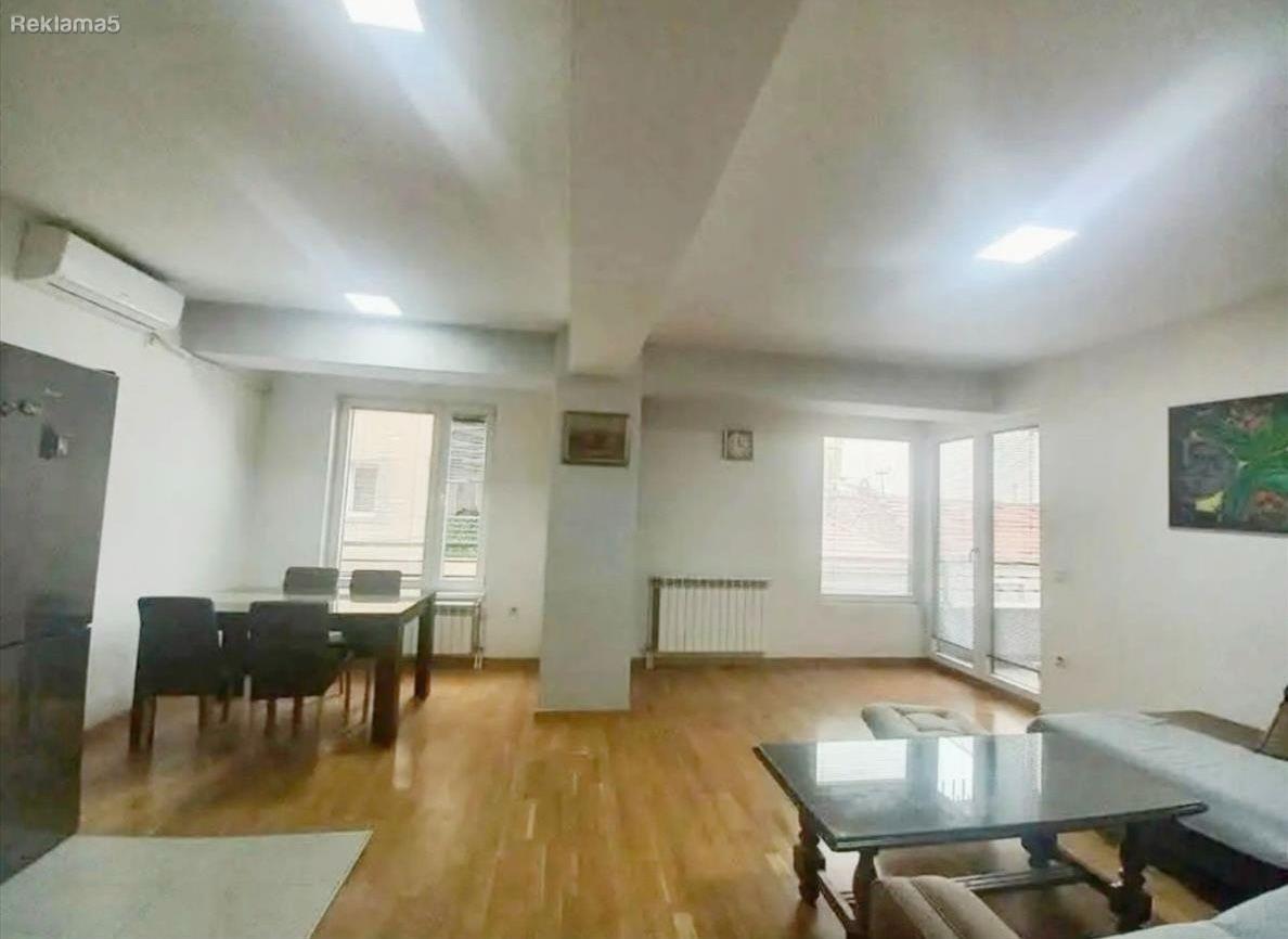 New apartment 72m² in Debar Maalo