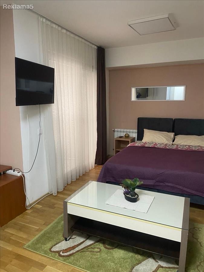 FOR SALE THREE-ROOM FURNISHED 60M2 APARTMENT IN THE CENTER