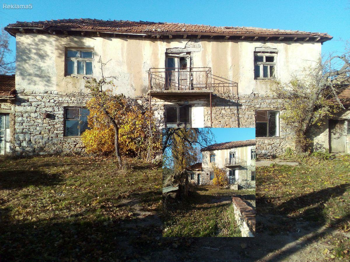 EMPIRE – Sale of an old house
