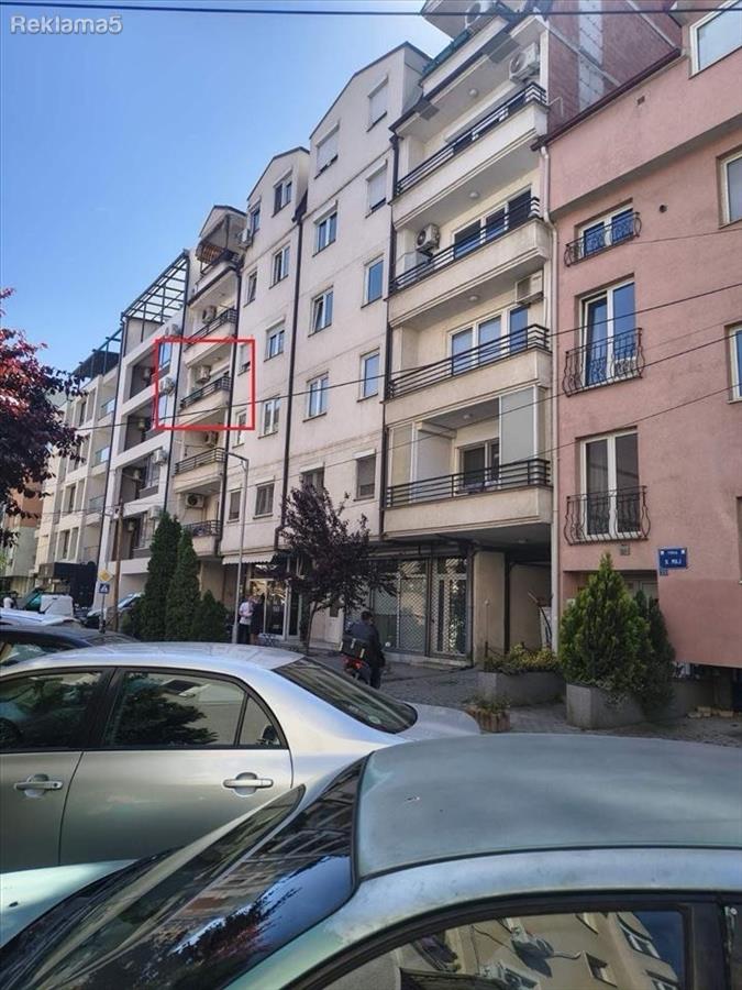 TOP OFFER - Three-room apartment in the Center