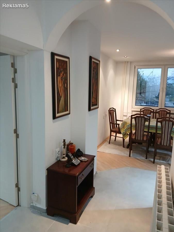 RENOVATED FURNISHED APARTMENT 63M2 ISLAND V. KOMAROV