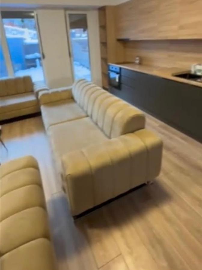 A 51m2 apartment is for sale in Mavrovo Residence