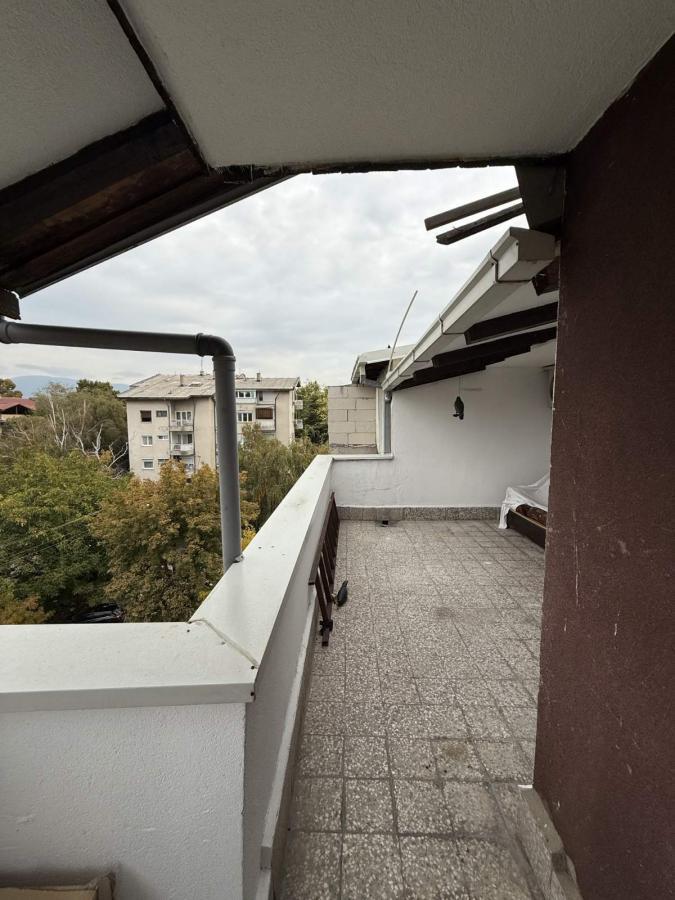 A 67m2 apartment is for sale in Autokomanda