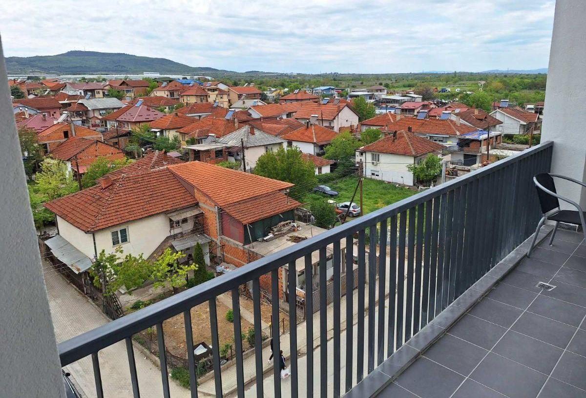 A 53m2 apartment is for sale in Kavadarci