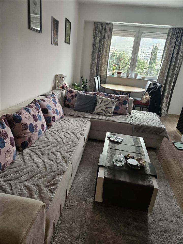 Se prodava namesten stan od 41m2 vo Vlae