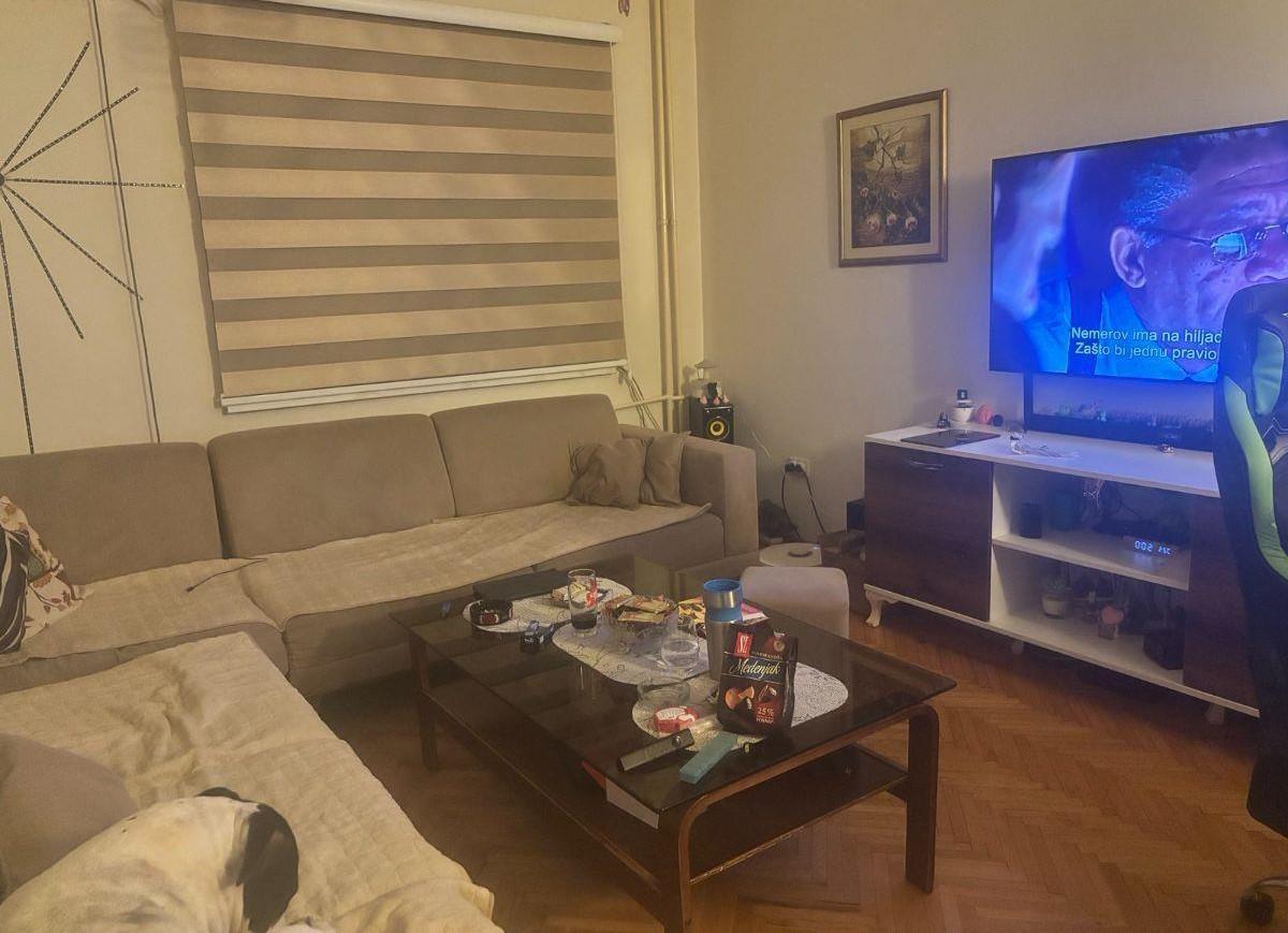 We are selling a 70m2 apartment in Karposh 4