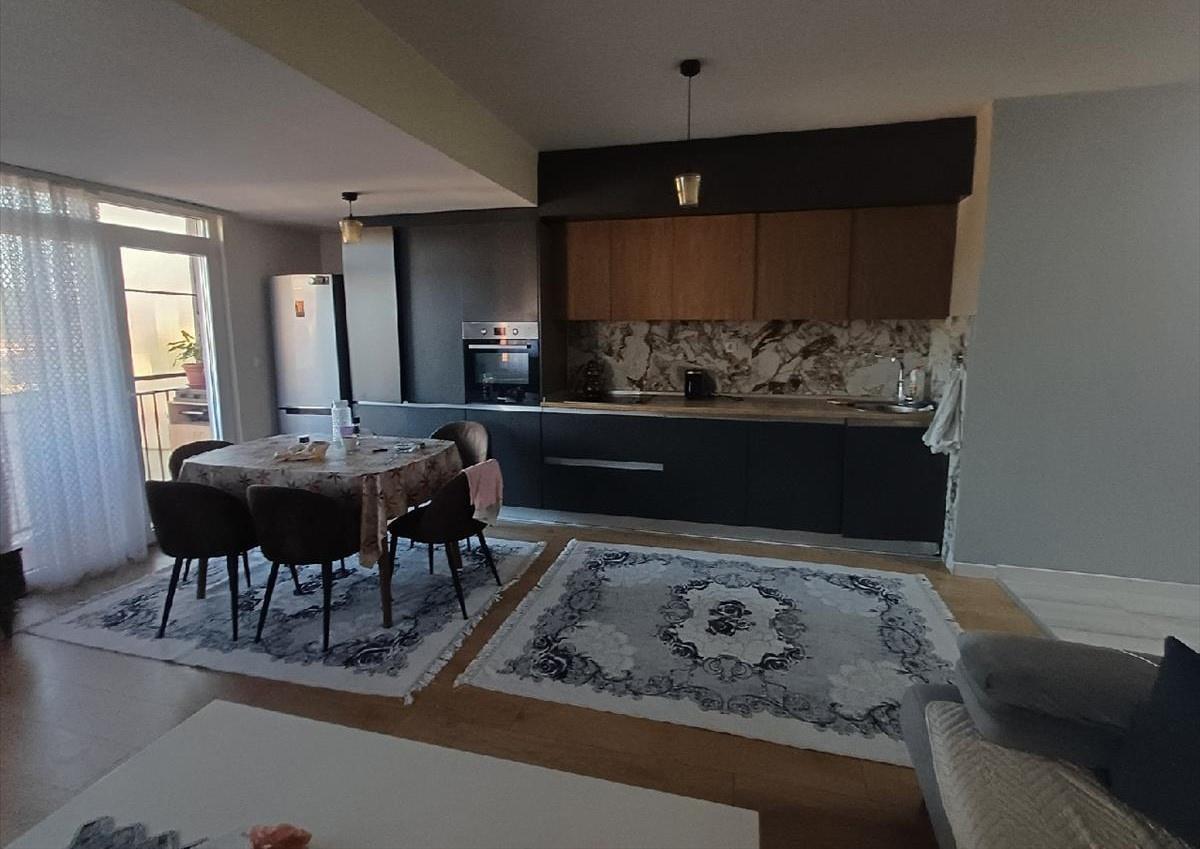 83m2 apartment for sale in Chair