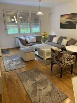 SAVIC IS SELLING AN APARTMENT IN TAFTALIJE