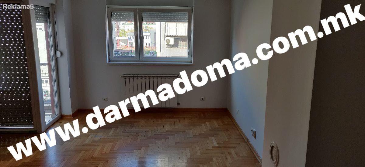 Dharma doma rents out an apartment in the Airport!