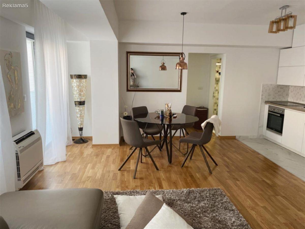 Nov dvosoben 50m2 Centar Kapistec kaj Zebra
