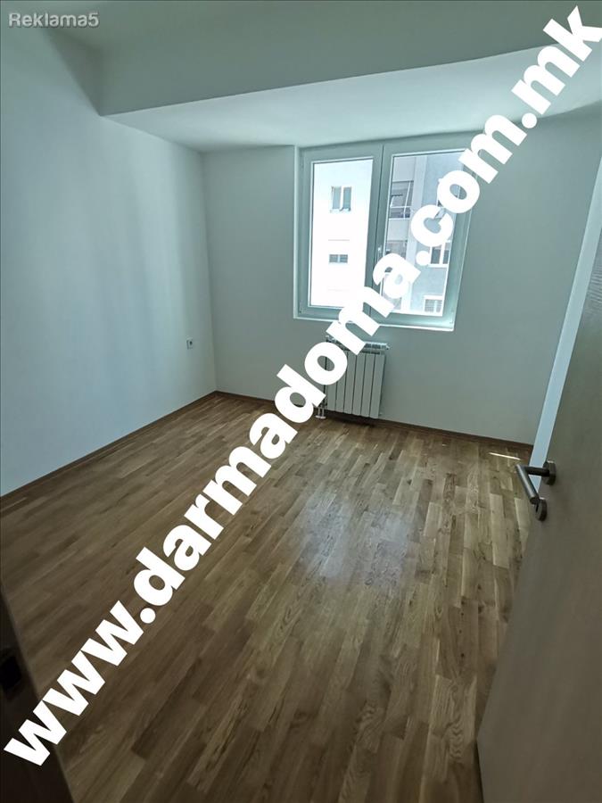 Dharma Doma rents an apartment in Aerodrom!