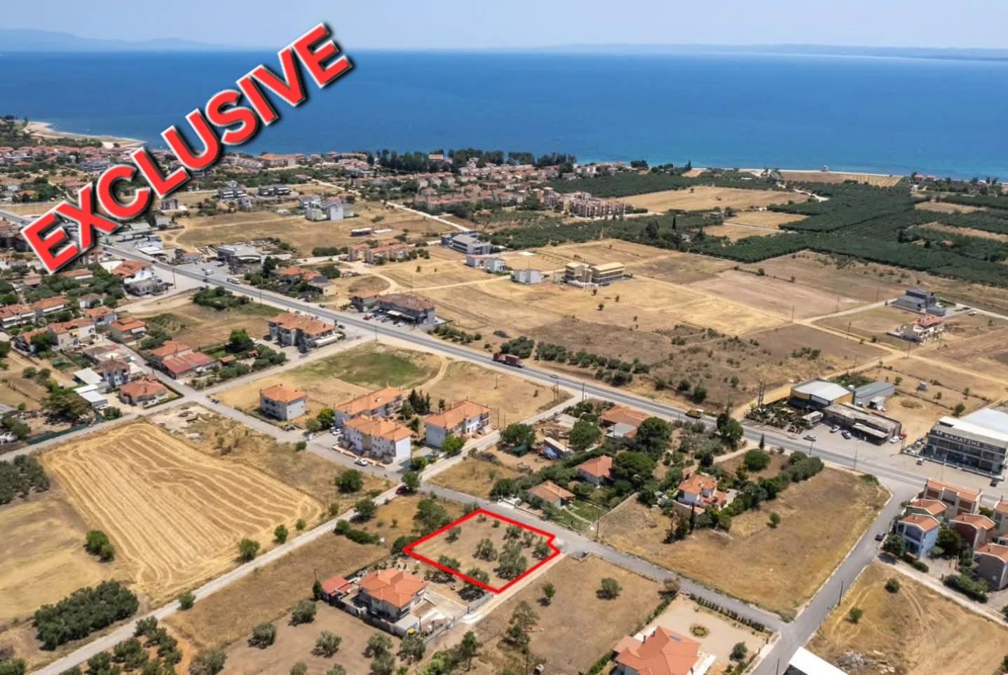 Kalives Halkidiki plot of land 862m2 for sale