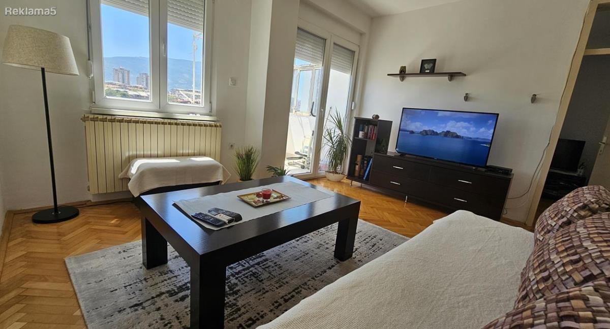 Apartment for sale in Aerodrom 50m2