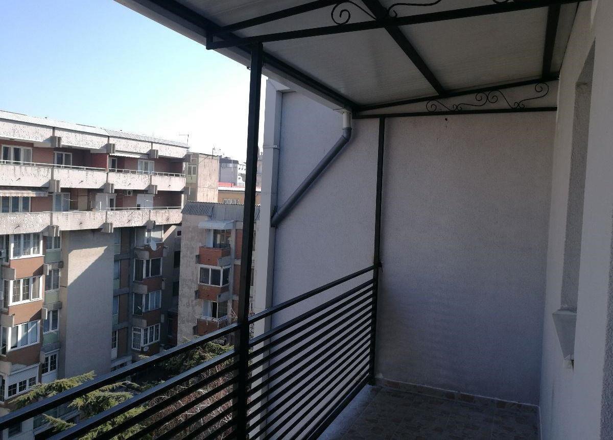 Apartment for sale in Centar opposite Ramstor mall