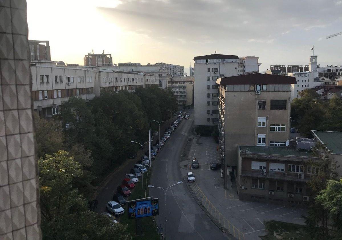 An apartment for sale in Centar opposite Sobranie