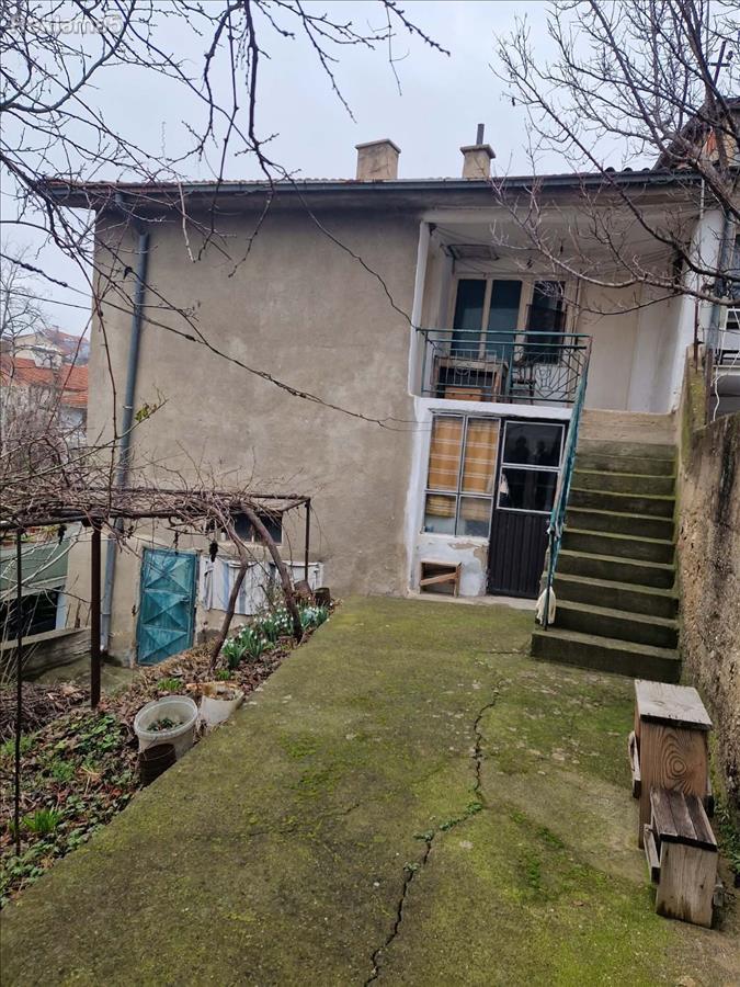 House with oven for sale in Veles
