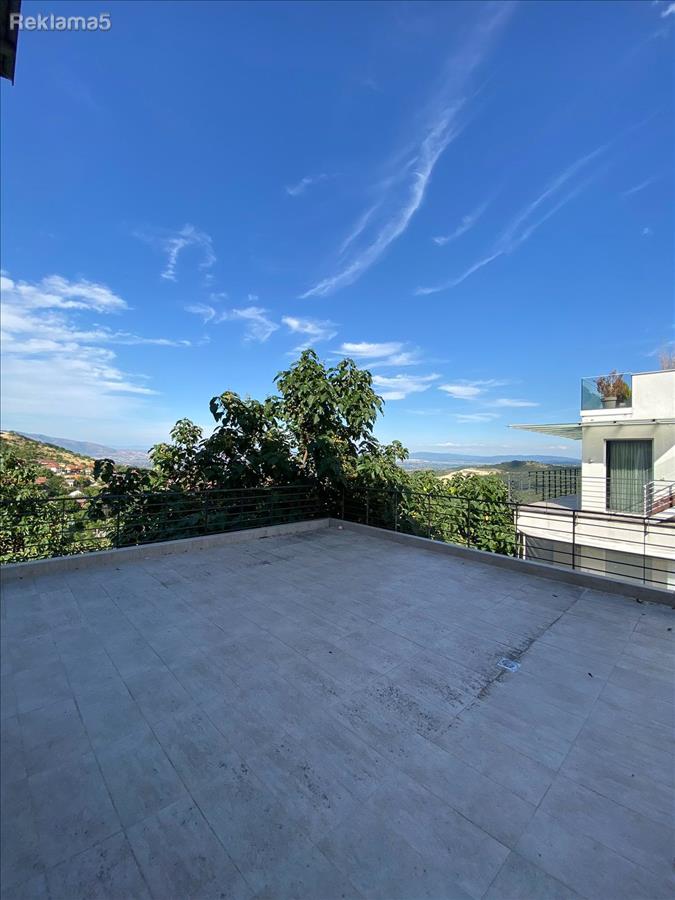 Apartment with a beautiful view in Sopište