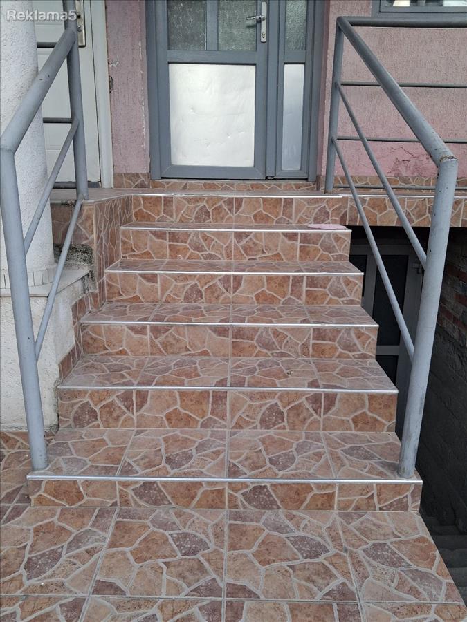 Se prodava kukja na nagoricki sokak