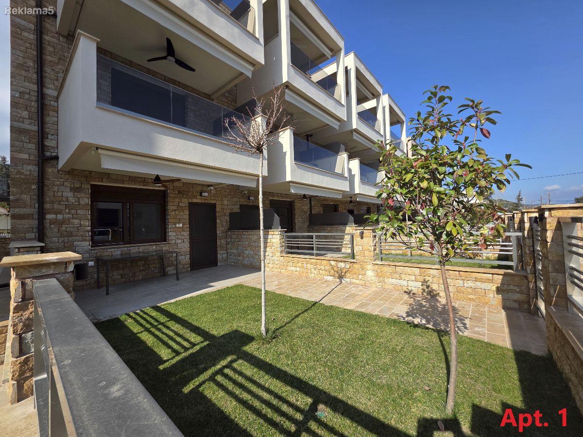 Apartman vo Asprovalta Grcija 30 metra od plaza