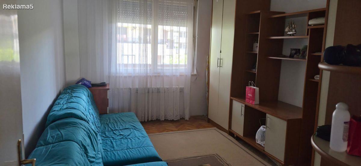 Se prodava stan 55m2 vo Karposh 1 pozadi Simpo