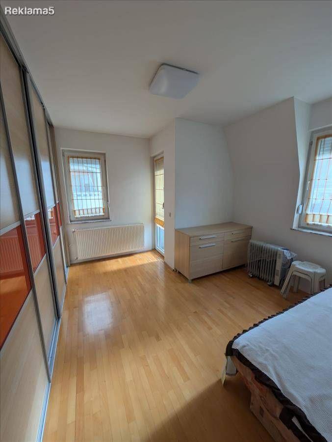 Three-room apartment 83 m² for sale in Gjorce Petrov